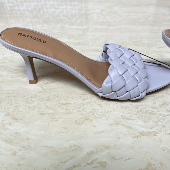 NWT Express purple shoes - Picture 4 of 6
